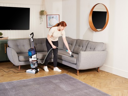 Instantly remove stains & odours