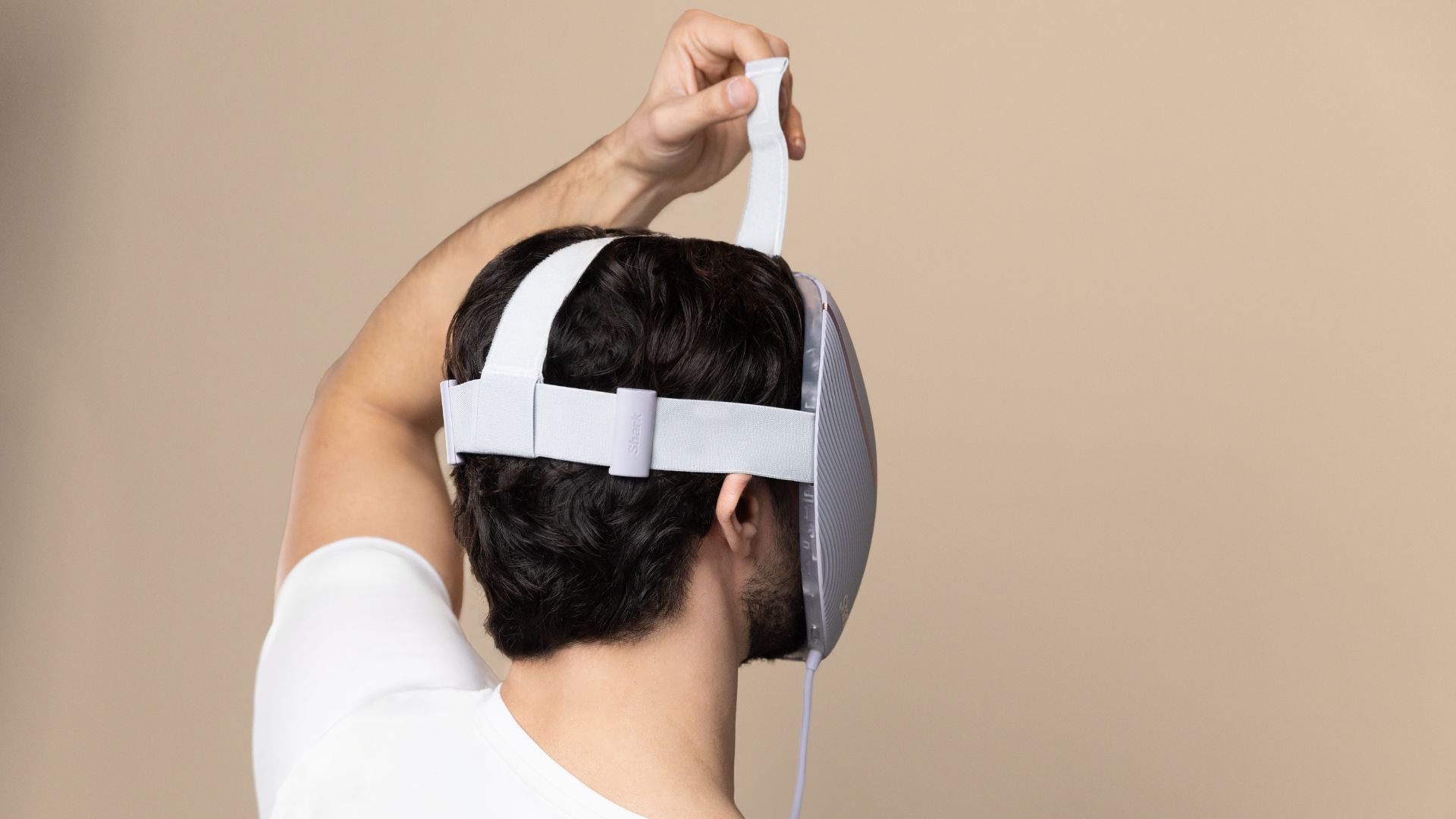 how to use shark led face mask